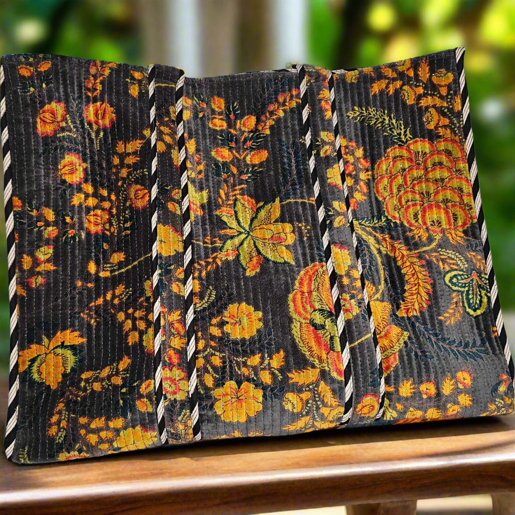 Sunny Flowers in Black