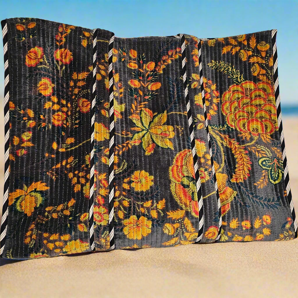 Sunny Flowers in Black
