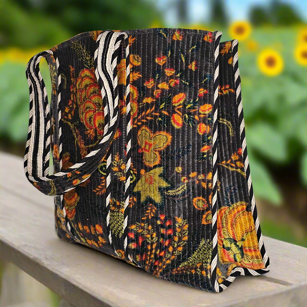 Sunny Flowers in Black