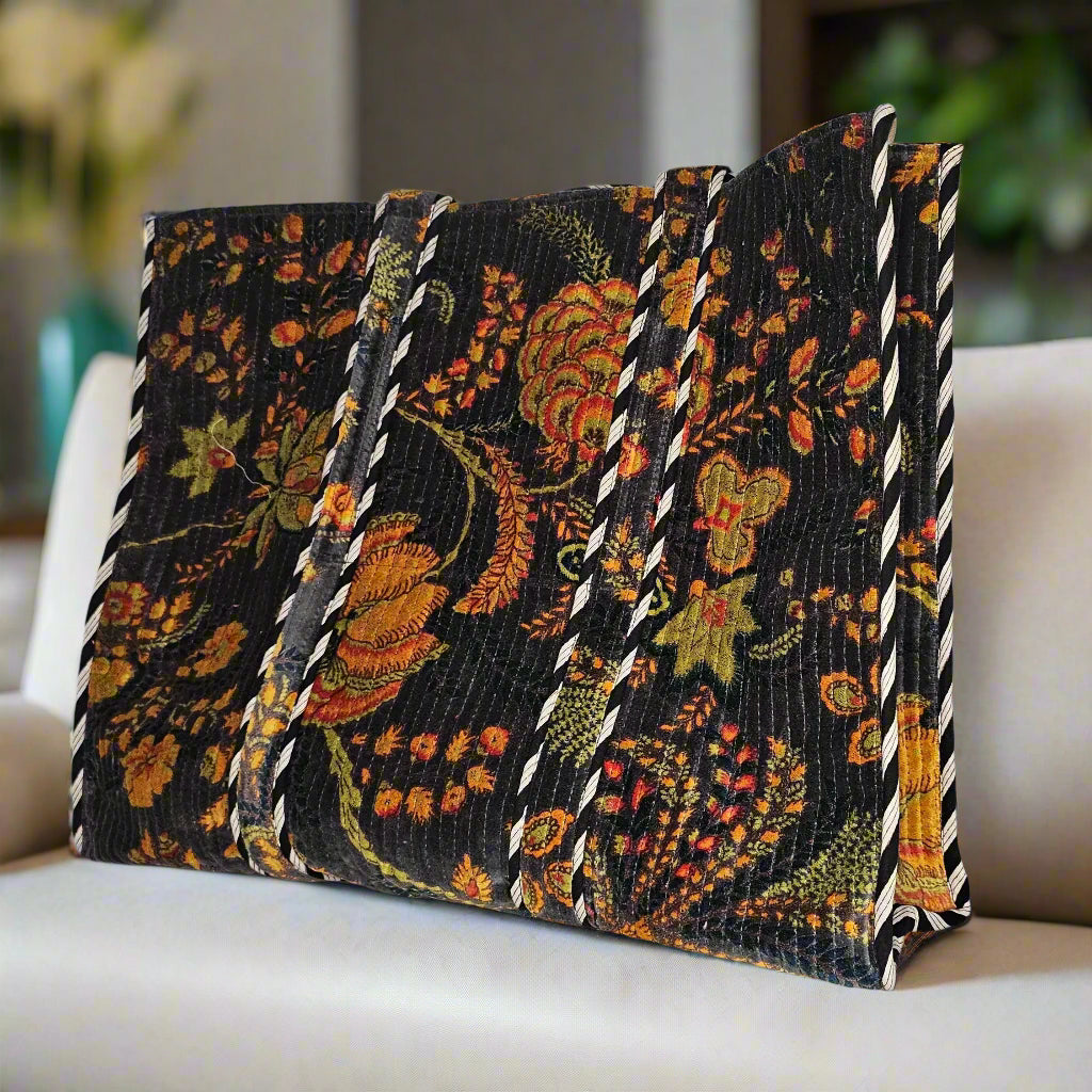 Sunny Flowers in Black