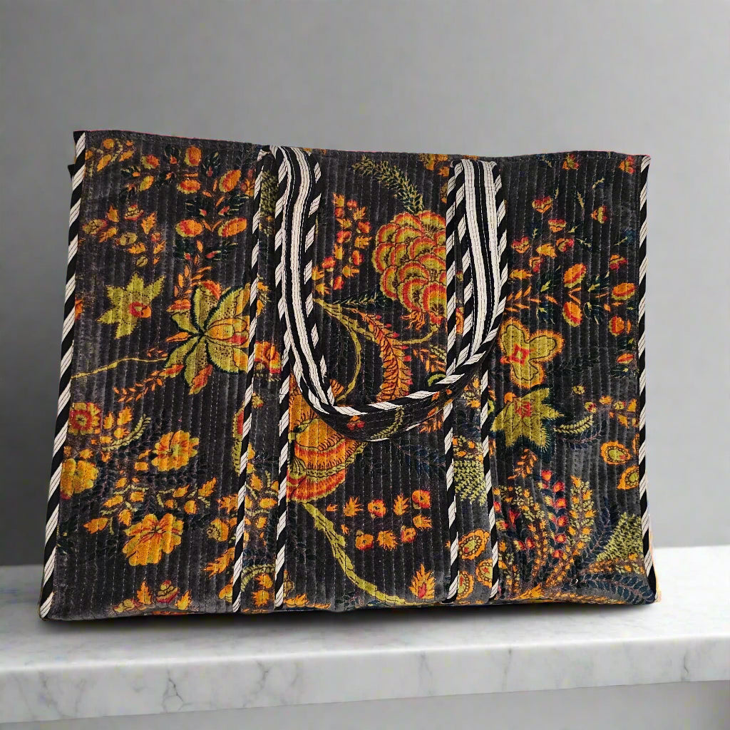 Sunny Flowers in Black