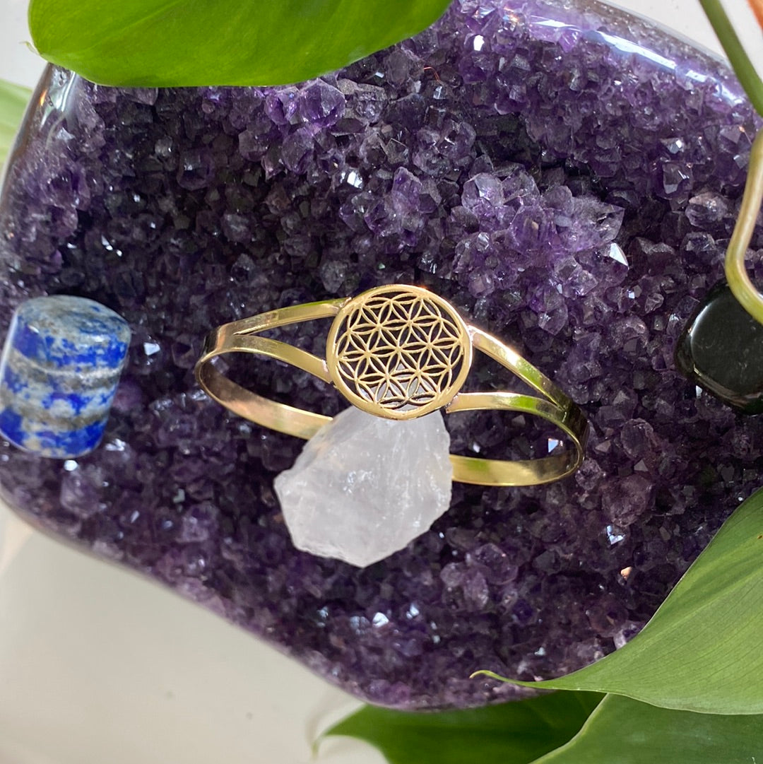 Cosmic Flower of Life Brass Bracelet – Adjustable & Symbolic