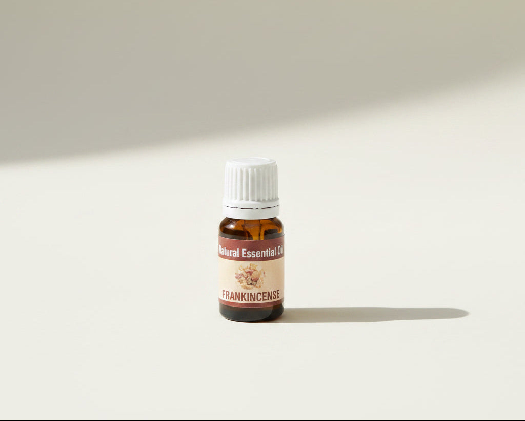 Frankincense essential oil 10ml amber glass bottle