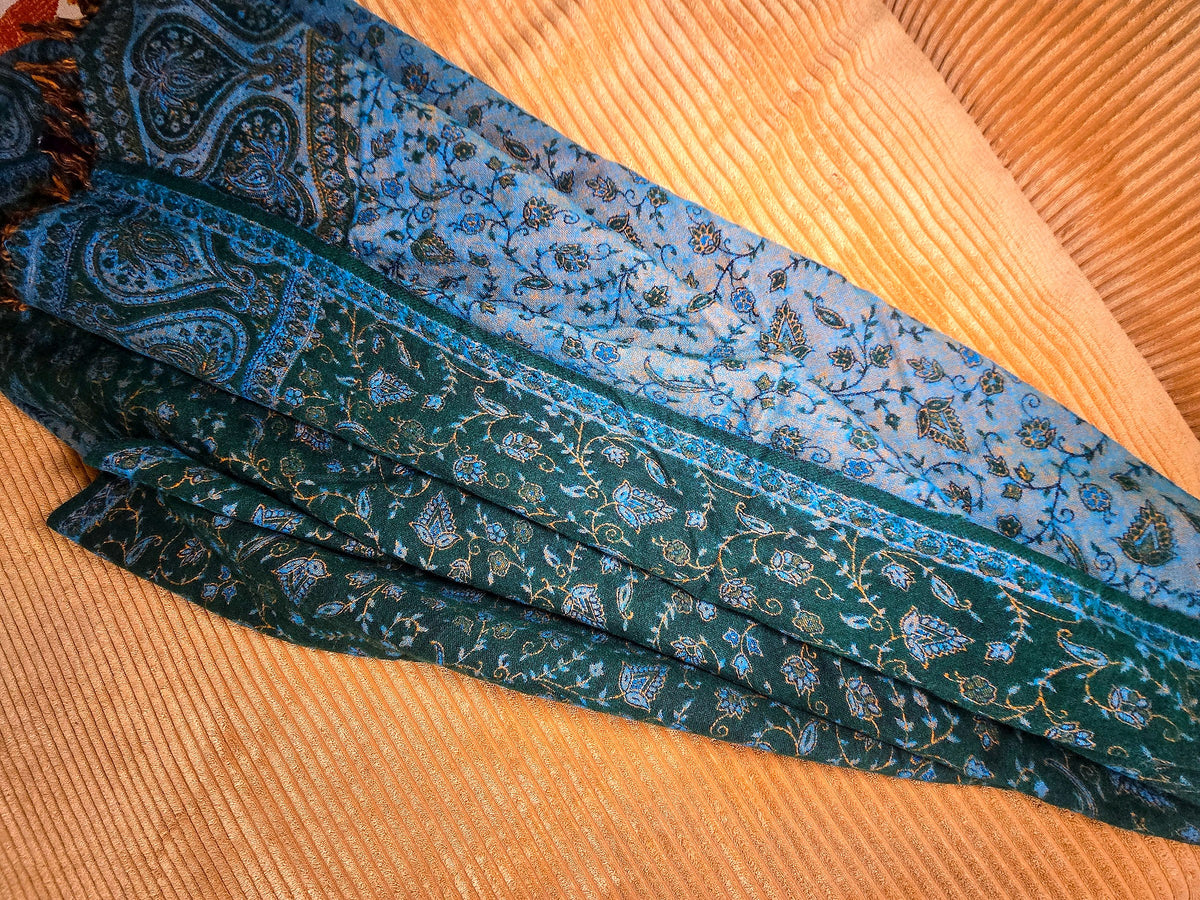 Green & Blue handwoven yak wool shawl wrap, paisley detail