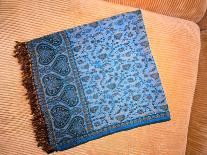 Green & Blue handwoven yak wool shawl wrap, weave close-up