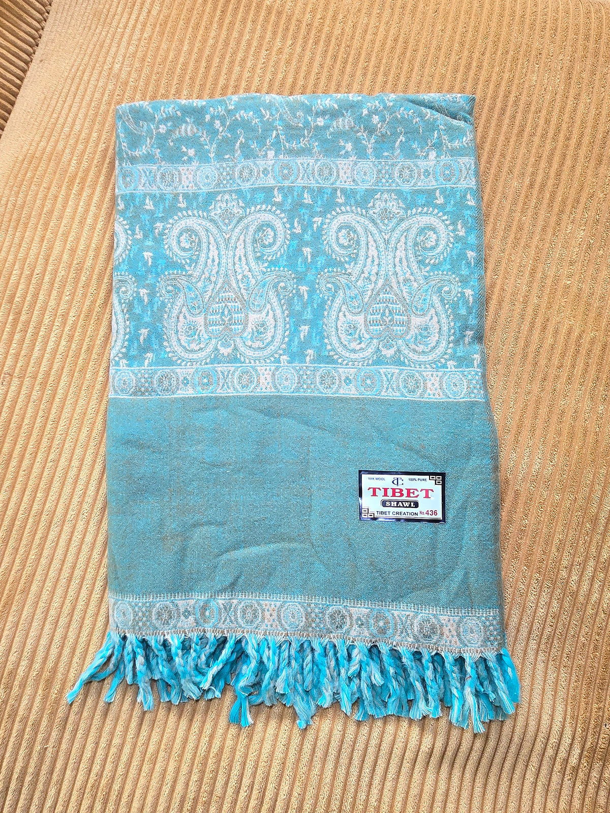 Green & Teal handwoven yak wool shawl wrap, weave close-up