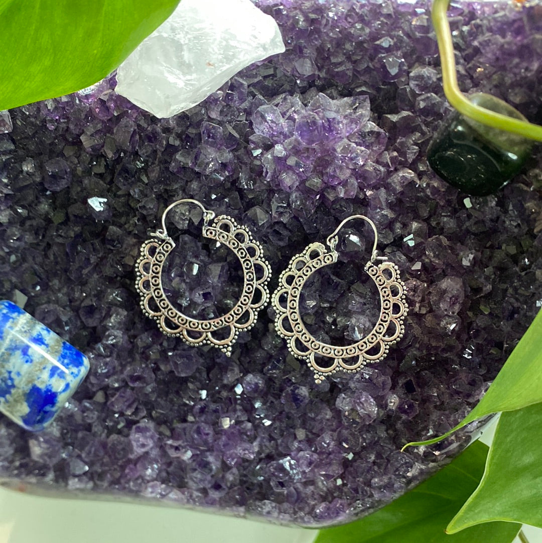 Antique Dot Swirl Hoop Earrings – Traditional & Detailed